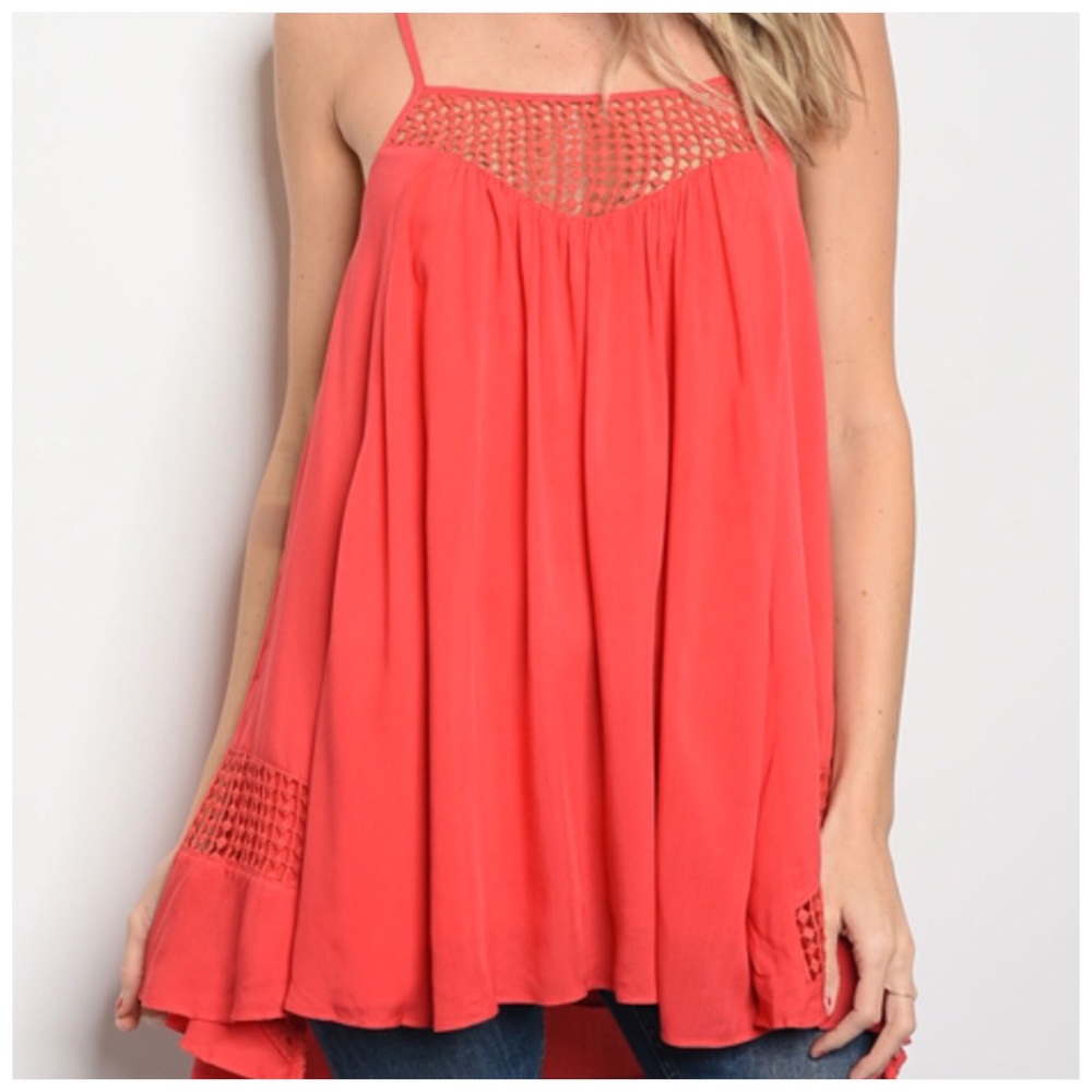 Coral Square Neckline Sleeveles Tunic Top - Picture 2 of 3